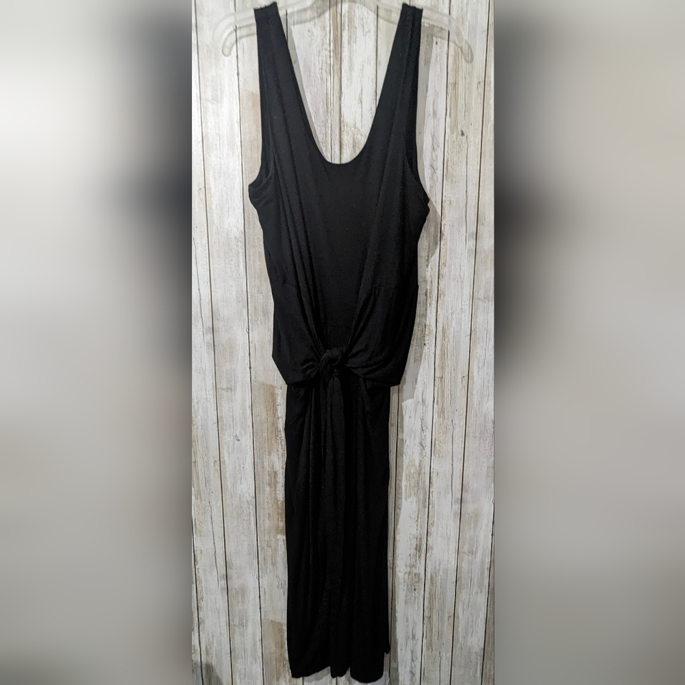 Gap Maxi length black Dress size large self front tie waist. solid black sizlarg